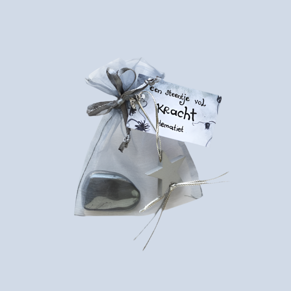 Knuffelsteen kracht hematiet