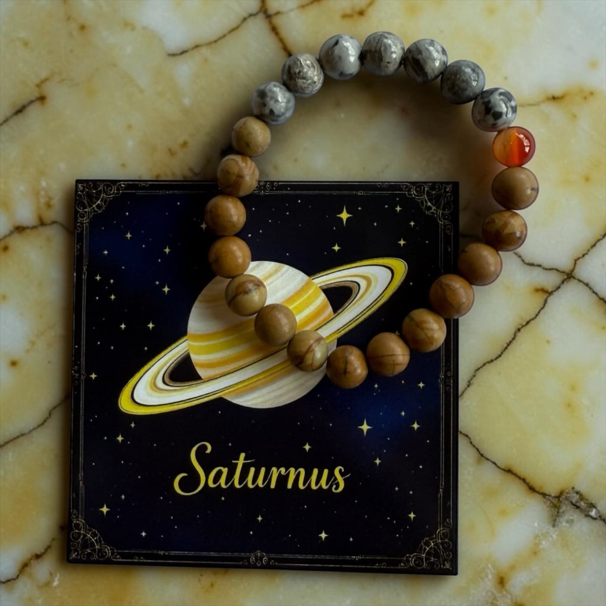 Planeten Armband Saturnus 19mm | Versteend Hout & Regenboog Maansteen