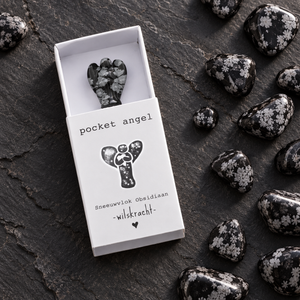 Pocket Angel Sneeuwvlokobsidiaan op edelstenen